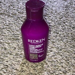 Redken Color Extend Magnetics shampoo USED ONCE